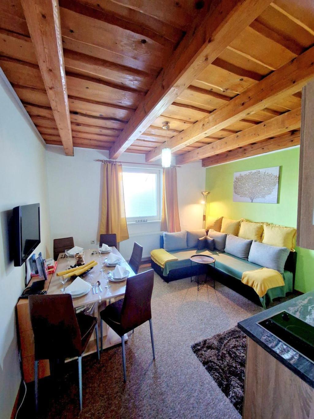 Apartman Erika - Besenova Luaran gambar